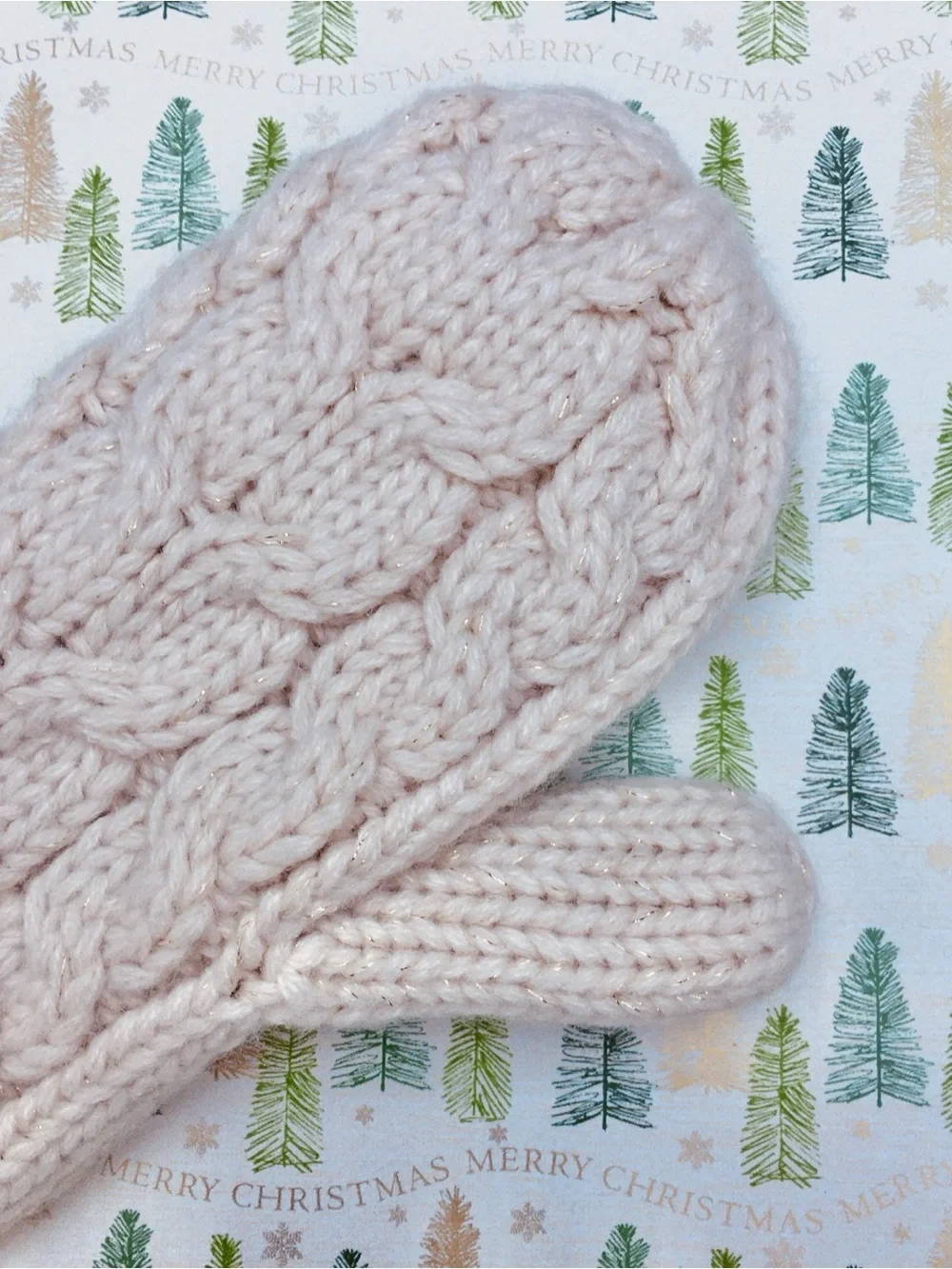 Gap Kids ❉ Cable Knit Cream Mittens Gloves